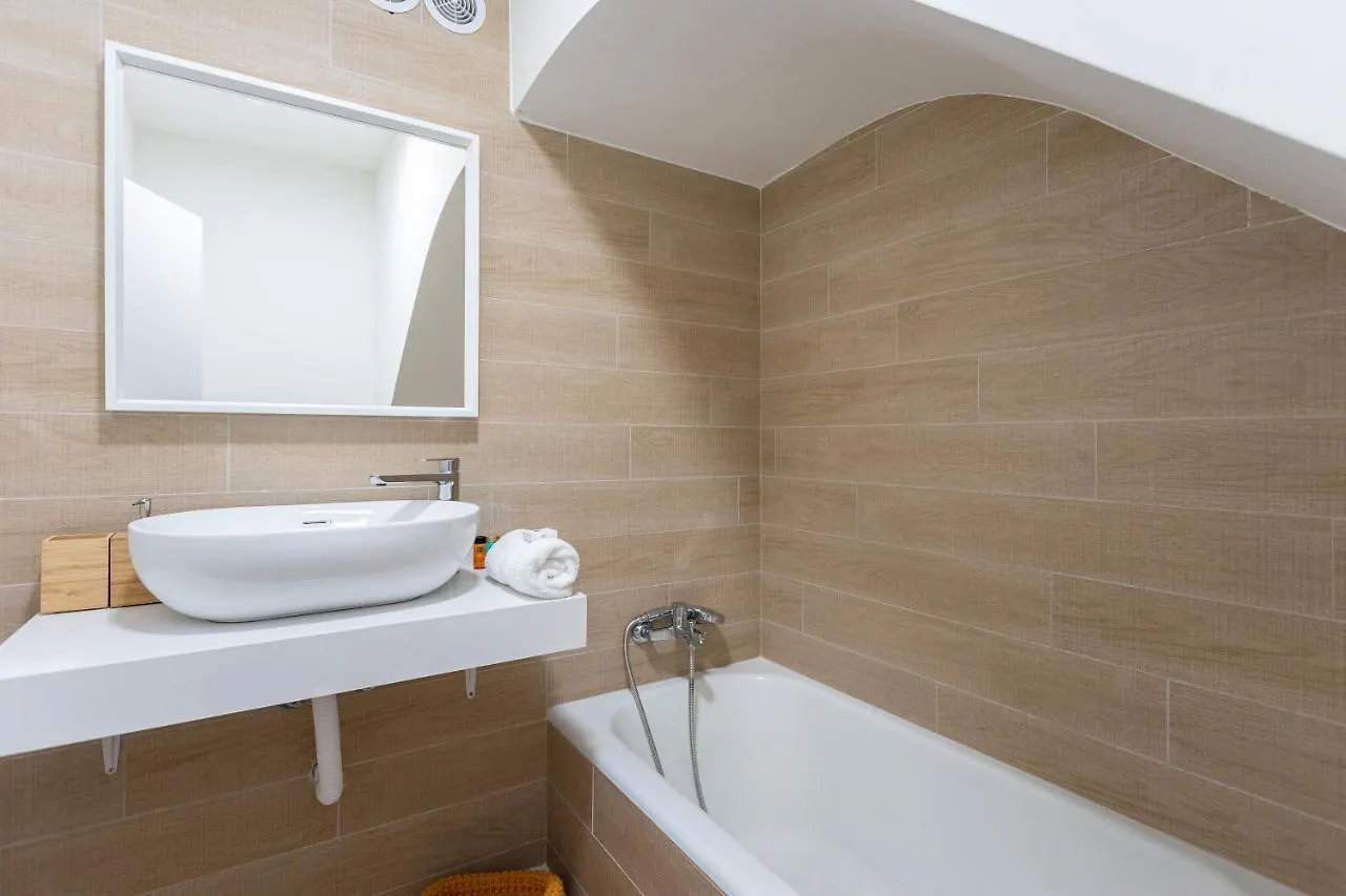 Higueron Rental Playa Mira Benalmadena